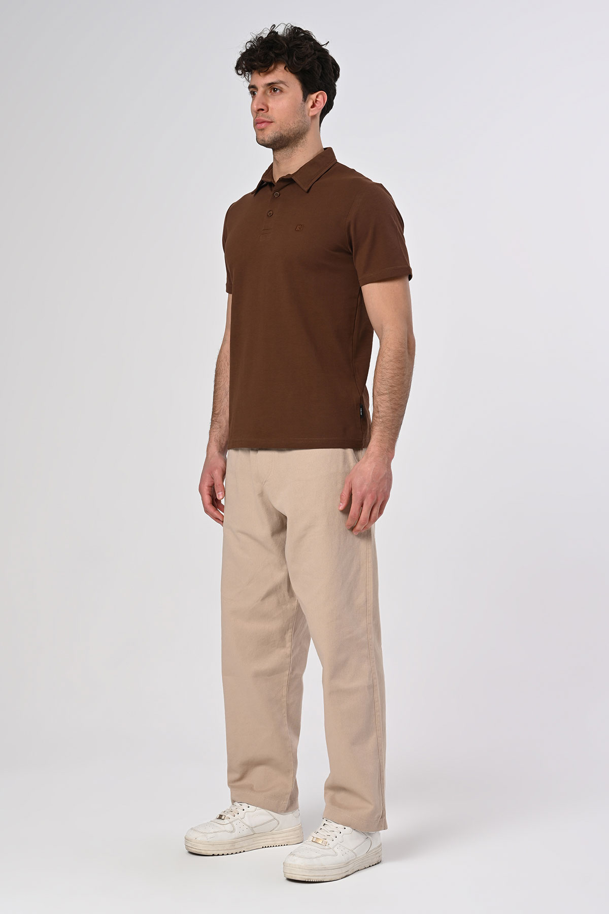 Vav Tasarım Punto Baskılı Pamuk Polo Yaka Koyu Kahverengi T-shirt 23'